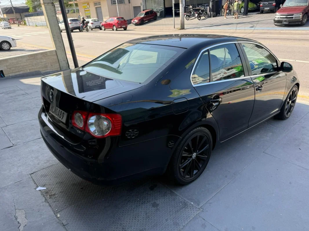 Jetta 2.5 Aut. 2010 - Imagem 5