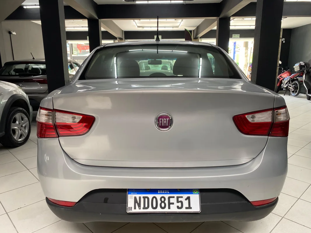 Grand Siena Atracttive 1.0 completo manual 2018 - Imagem 6
