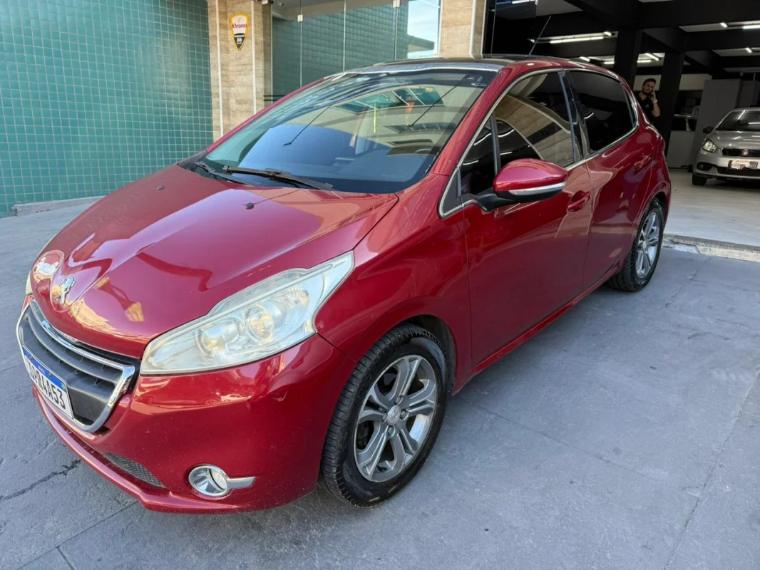 208 GRIFFE 1.6 completo manual TETO PANORÂMICO 2014 - Imagem 4