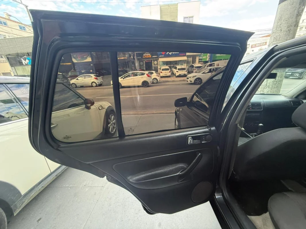 Golf 2.0 completo manual 2000 - Imagem 11