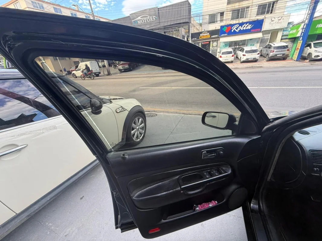 Golf 2.0 completo manual 2000 - Imagem 14