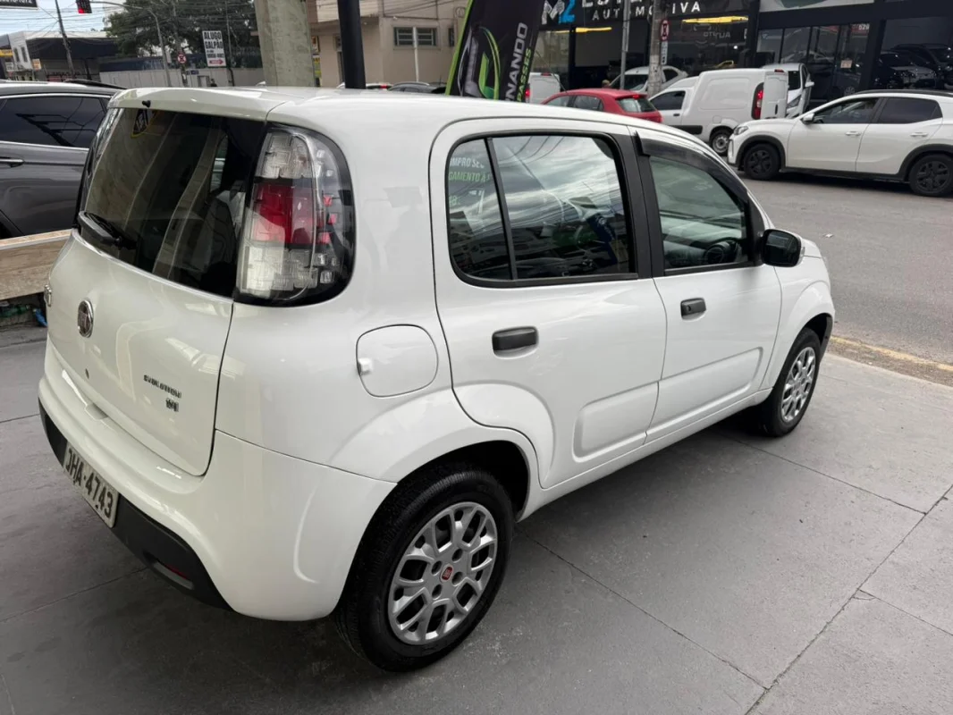 Uno evolution 1.4 completo manual 2015 - Imagem 5