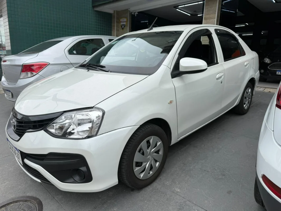 Etios x Sedan 1.5 completo manual GNV 2019 - Imagem 4