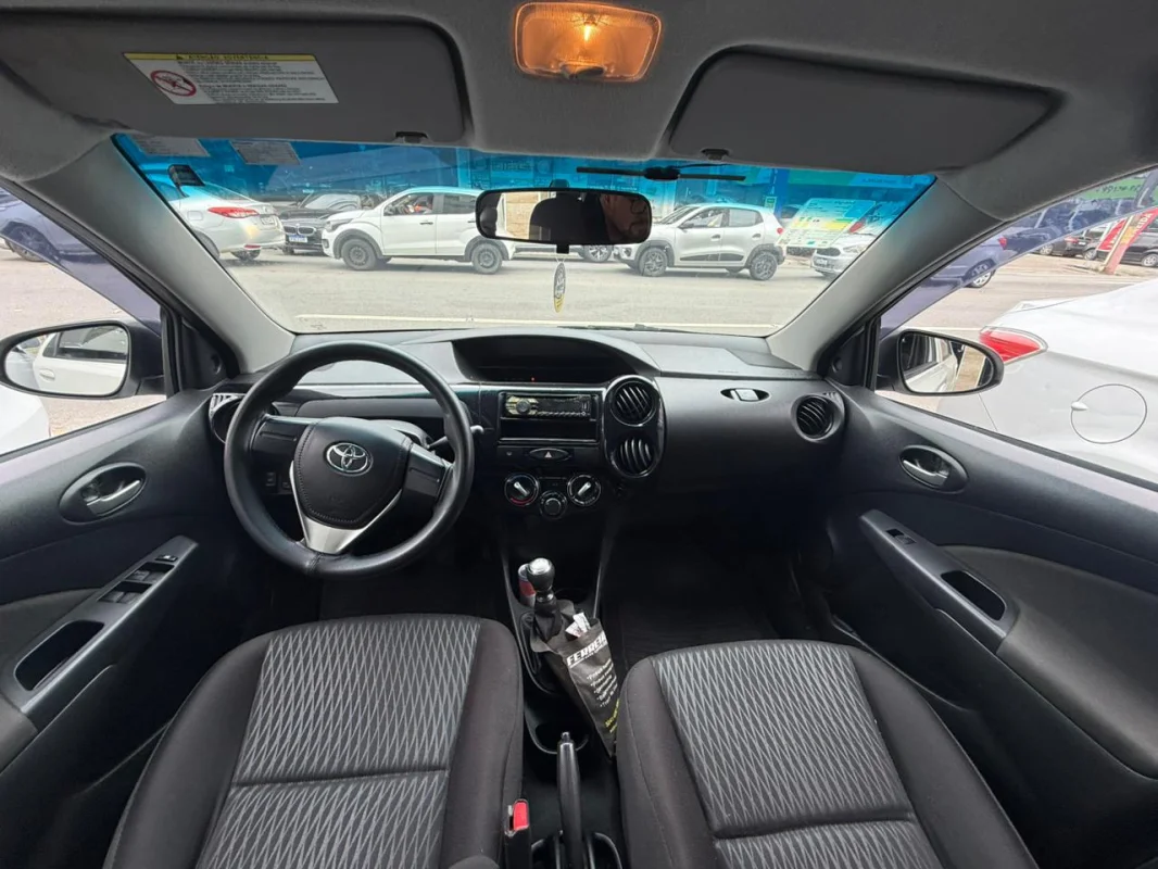 Etios x Sedan 1.5 completo manual GNV 2019 - Imagem 7