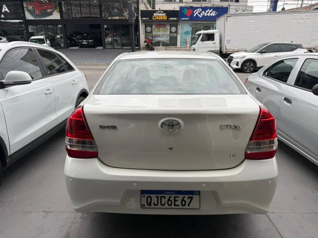 Etios x Sedan 1.5 completo manual GNV 2019 - Imagem 6