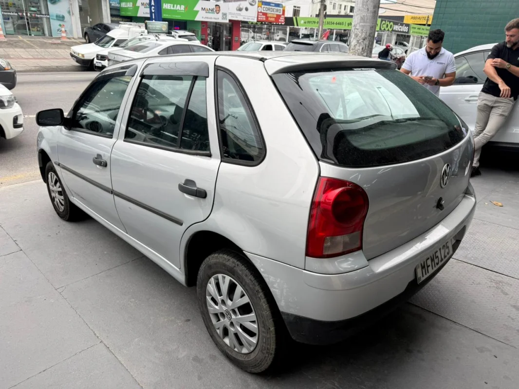 Gol 1.0 c/ar condicionado + vidro elétrico manual 2009 - Imagem 3