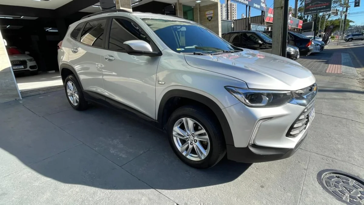 Tracker Lt 1.0t Aut 2023