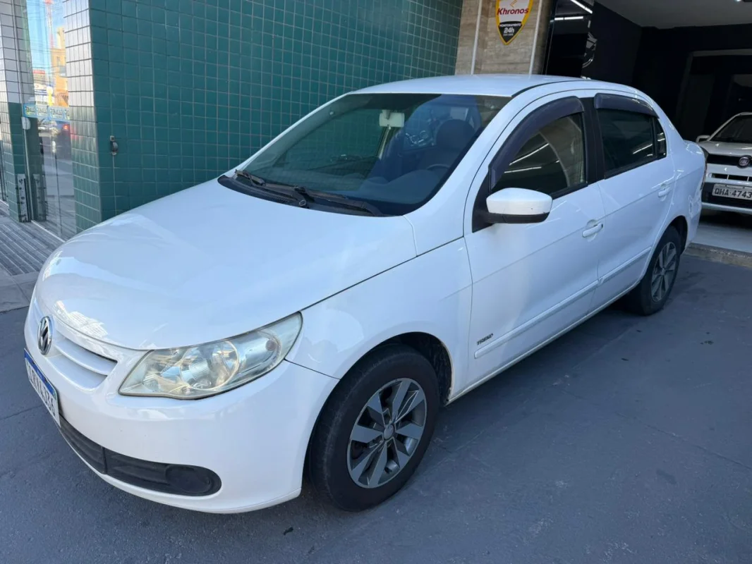 Voyage 1.0 c/ DIREÇÃO HIDRÁULICA E VIDRO ELÉTRICO manual 2012 - Imagem 4