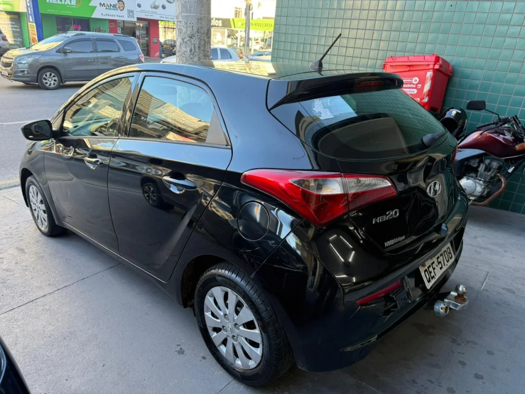 HB20 1.0 comfort Plus completo manual 2018 - Imagem 3