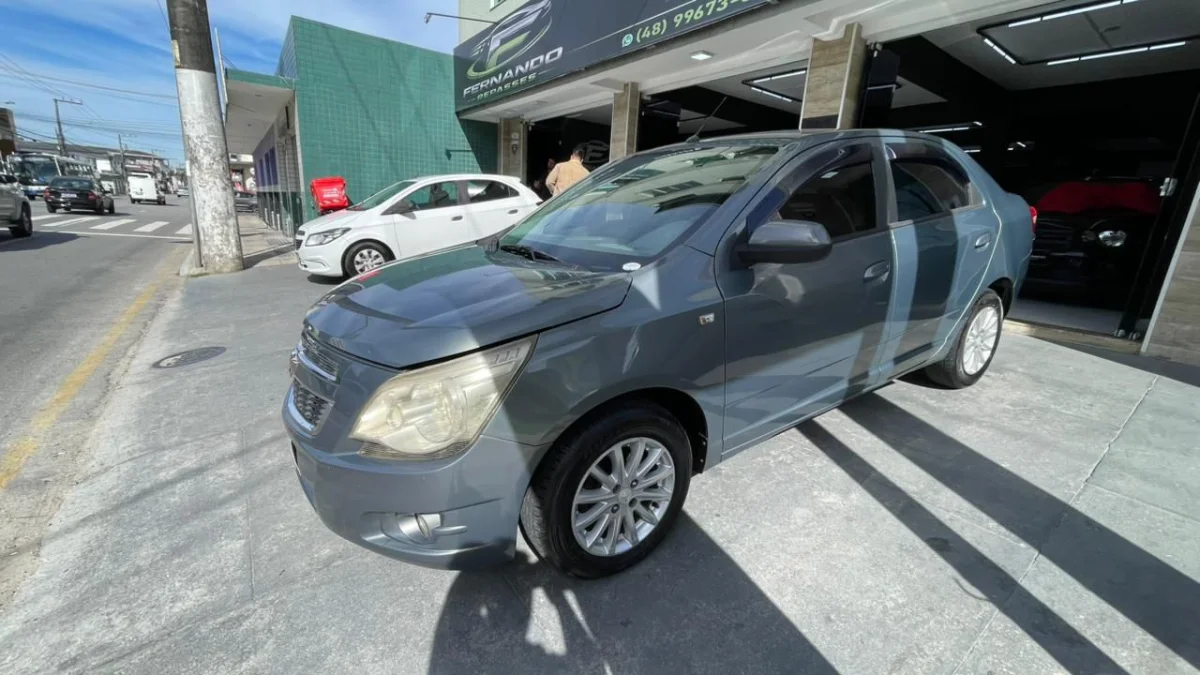 COBALT LTZ 1.4 Flex GNV Mec. 2012 - Imagem 4