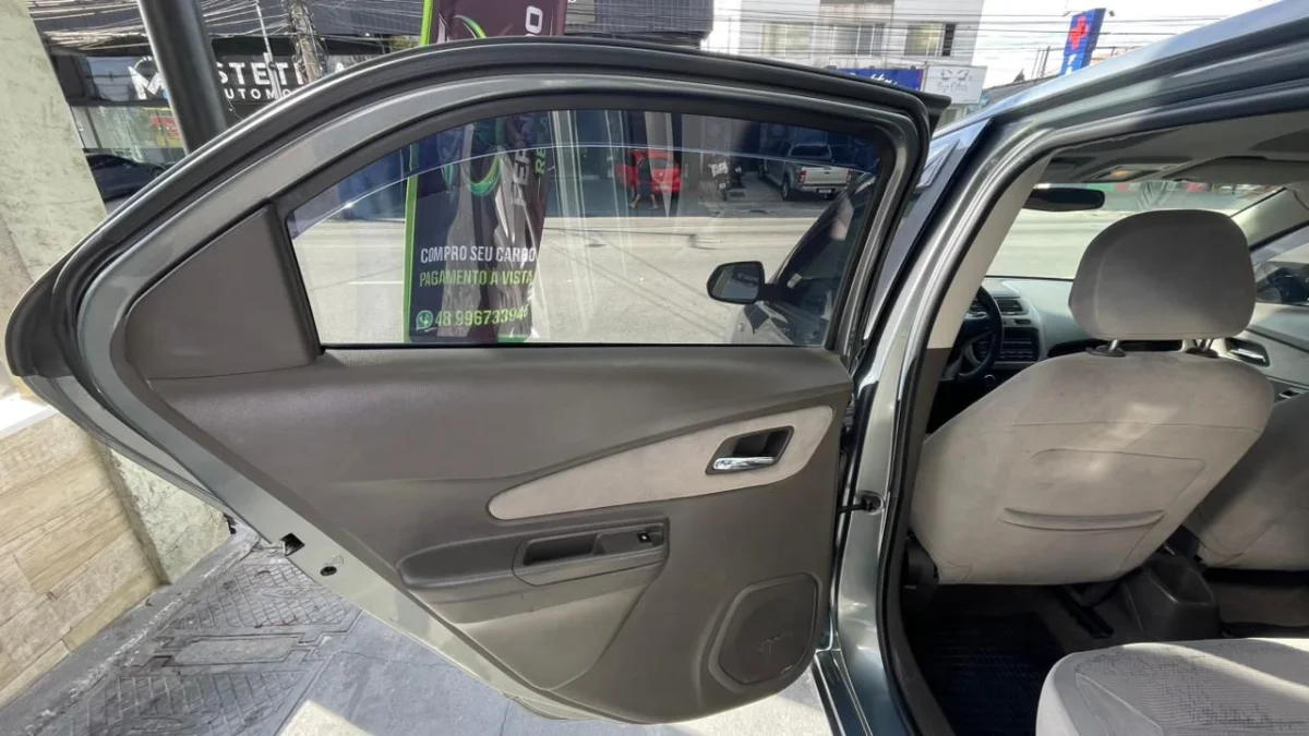 COBALT LTZ 1.4 Flex GNV Mec. 2012 - Imagem 13