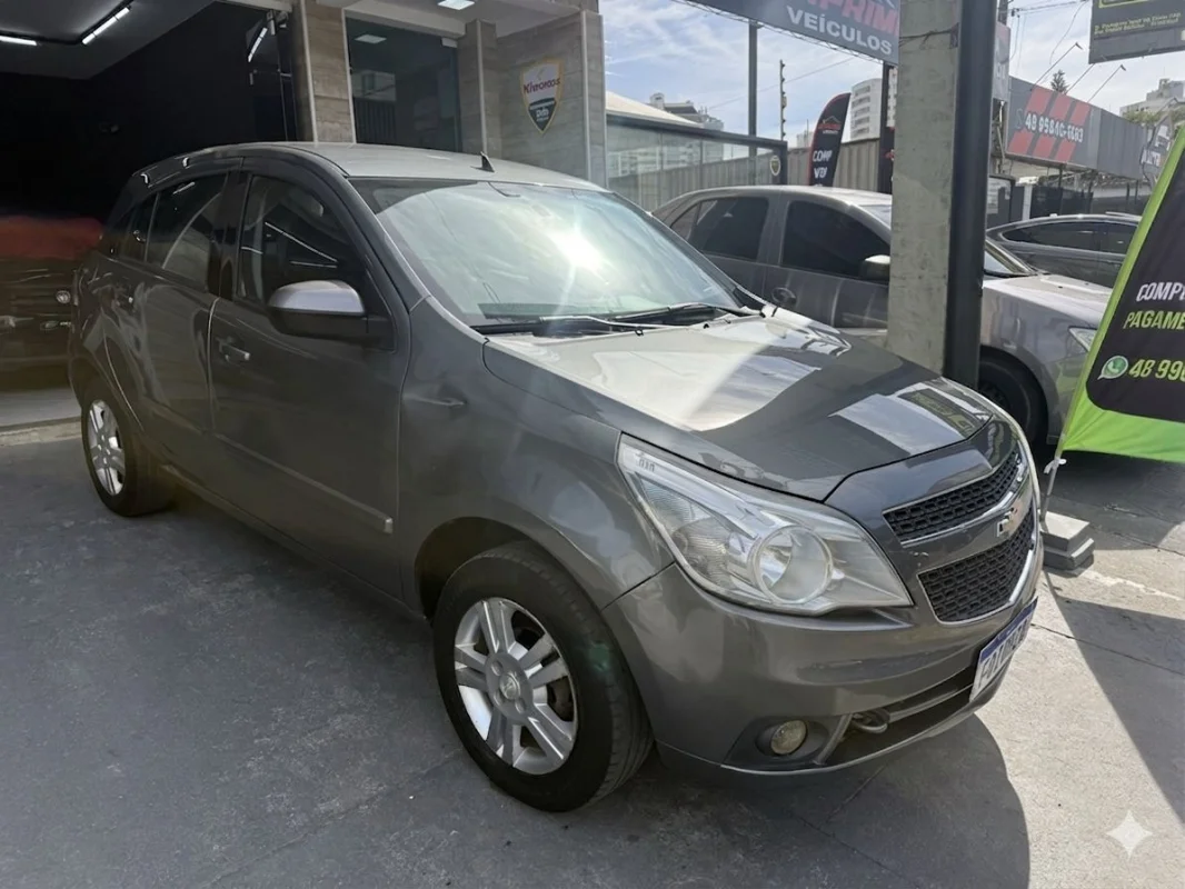 Agile LTZ 1.4 completo manual 2012 - Imagem 1