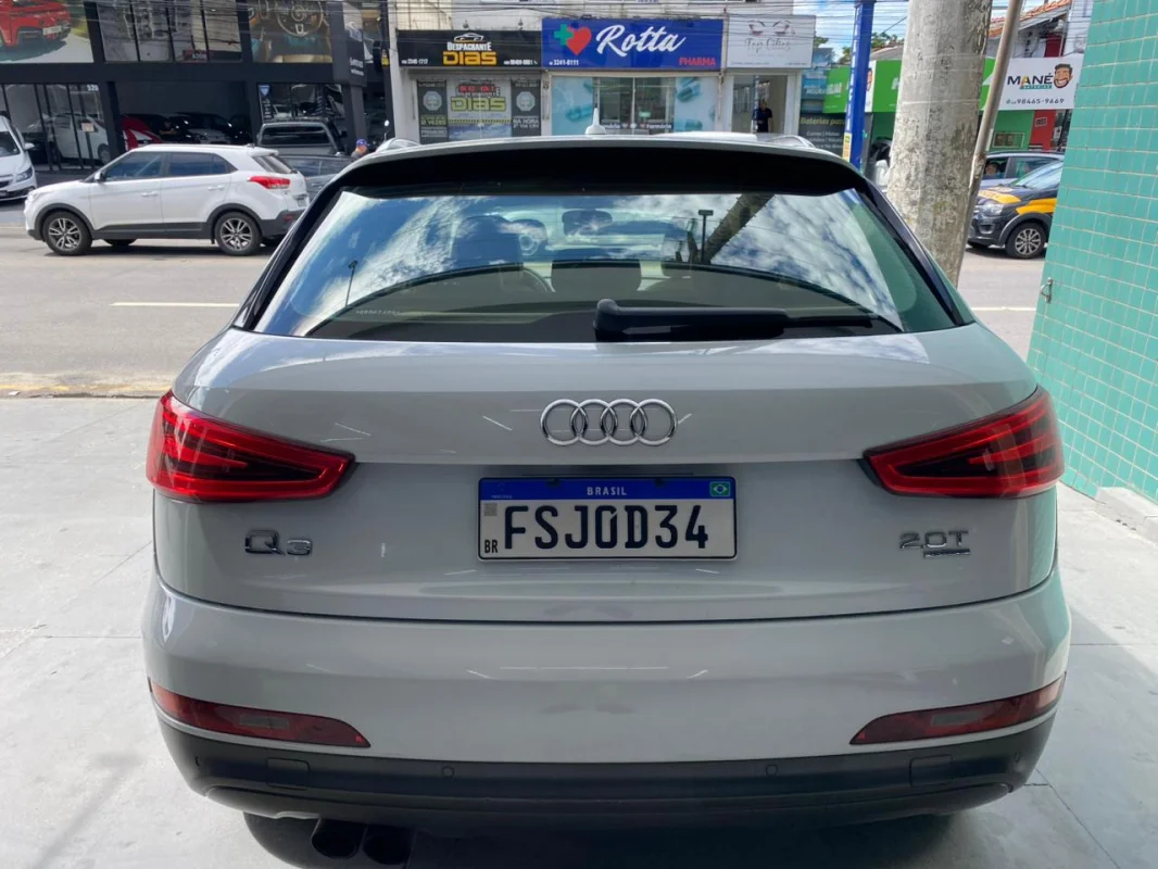 Q3 2.0 TFSI automática INTERNA CARAMELO + TETO SOLAR 2014  - Imagem 6
