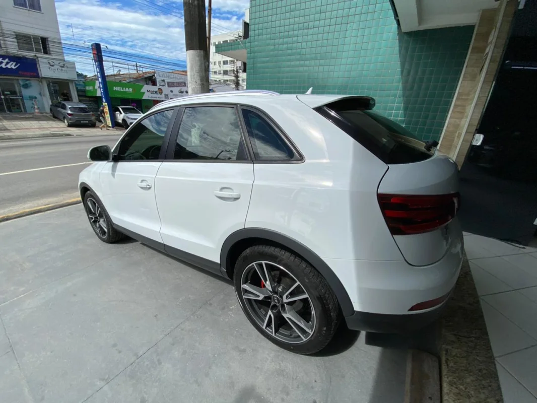Q3 2.0 TFSI automática INTERNA CARAMELO + TETO SOLAR 2014  - Imagem 5