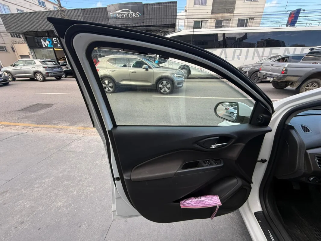 Prisma LTZ 1.4 completo manual 2018 - Imagem 11