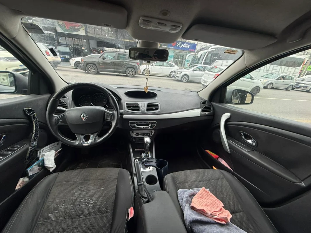 Fluence dynamique 2.0 completo automático 2014 - Imagem 7