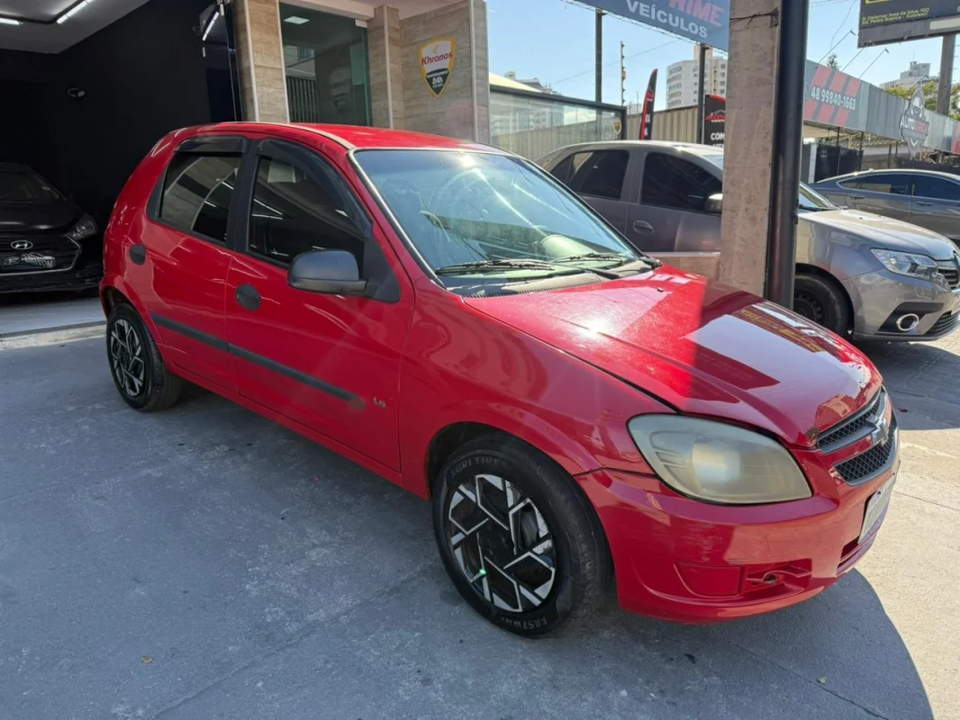 Celta LS 1.0 com vidro elétrico 2012