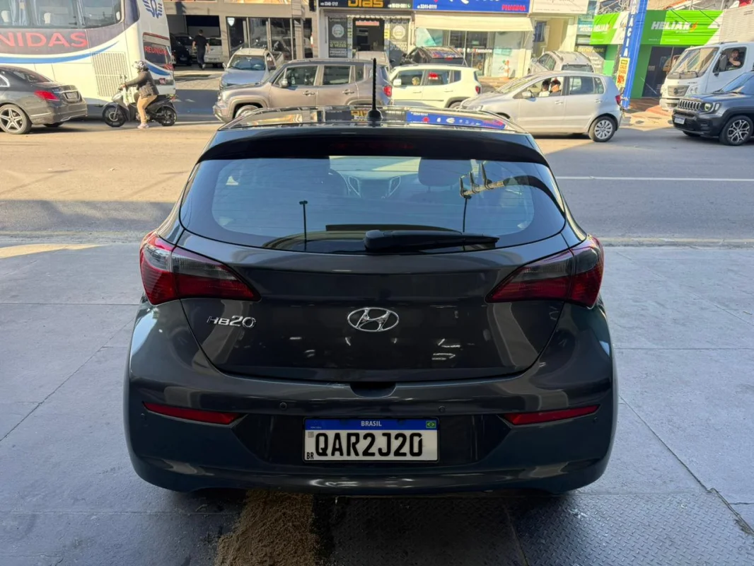 HB20 1.0 comfort plus completo manual 2019 - Imagem 7