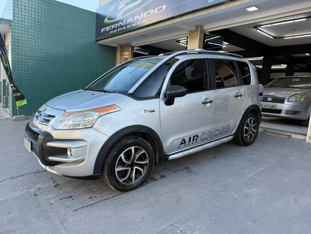 Aircross GLX 1.6 completo manual 2013 - Imagem 7