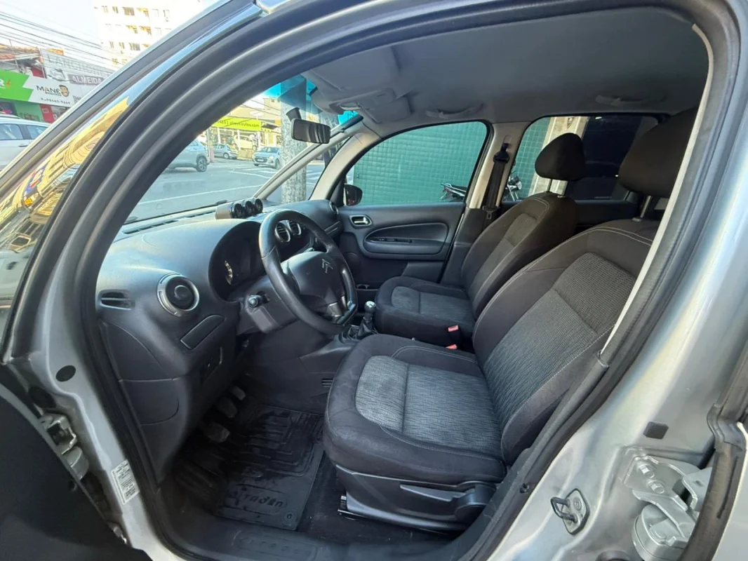 Aircross GLX 1.6 completo manual 2013 - Imagem 8