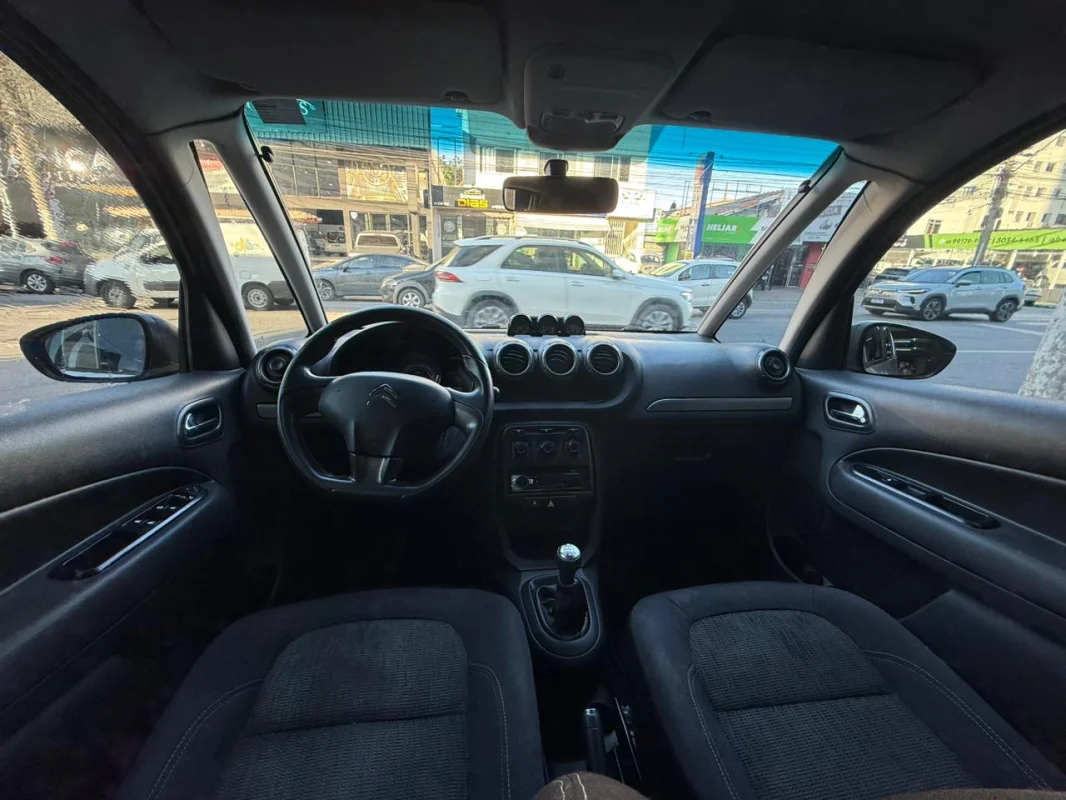 Aircross GLX 1.6 completo manual 2013 - Imagem 12