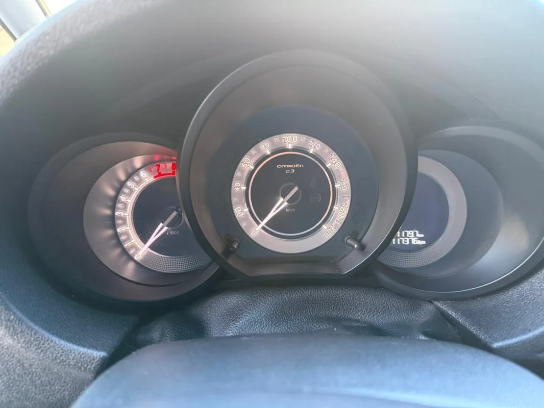 Aircross GLX 1.6 completo manual 2013 - Imagem 14