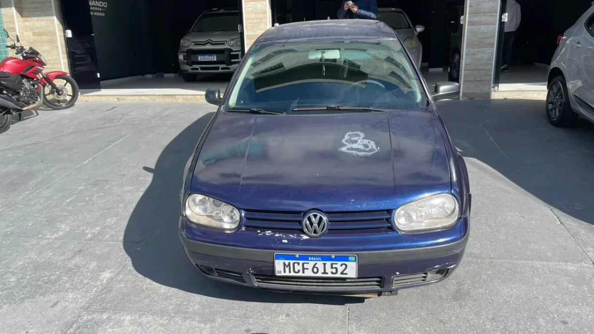 Golf 1.6 Mi/ Gener. Black & Silver Mec. 2002 - Imagem 5