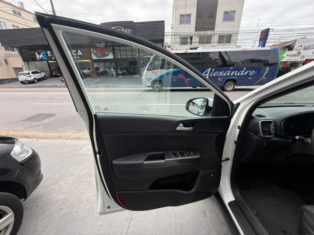 Sportage LX 2.0 completo automático 2019 - Imagem 11