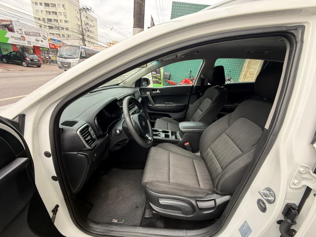 Sportage LX 2.0 completo automático 2019 - Imagem 9
