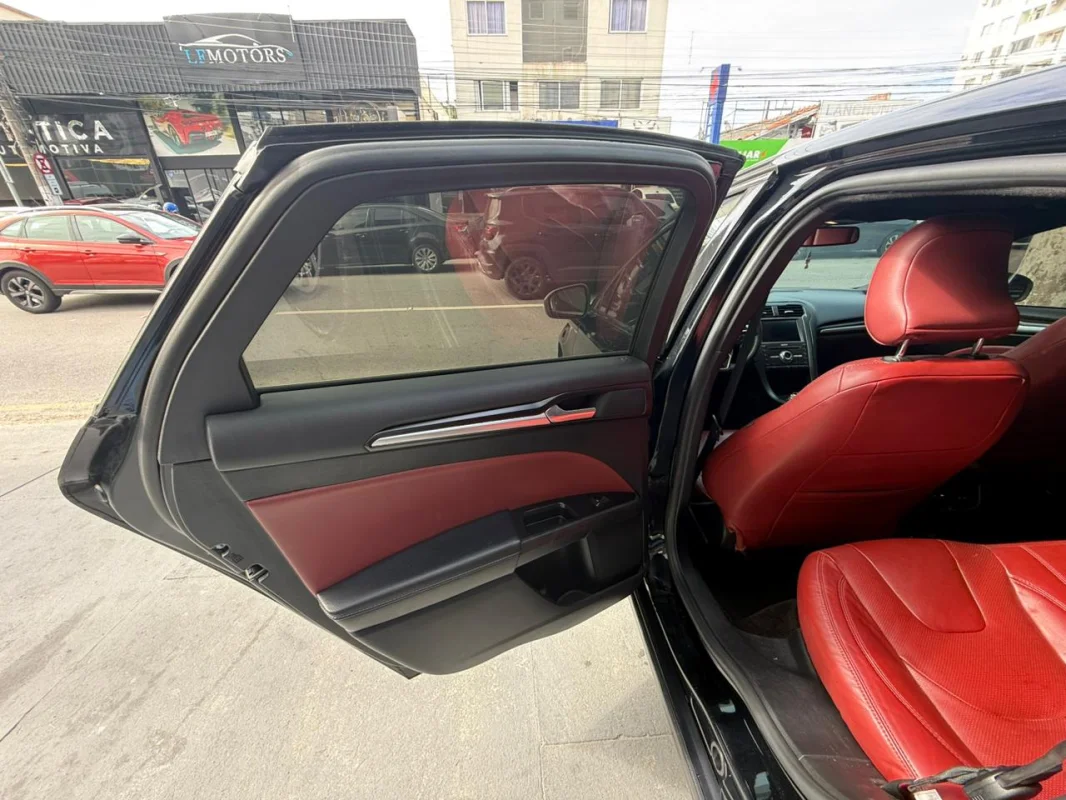 Fusion TITANIUM 2.0 completo automático TETO SOLAR 2017 - Imagem 14