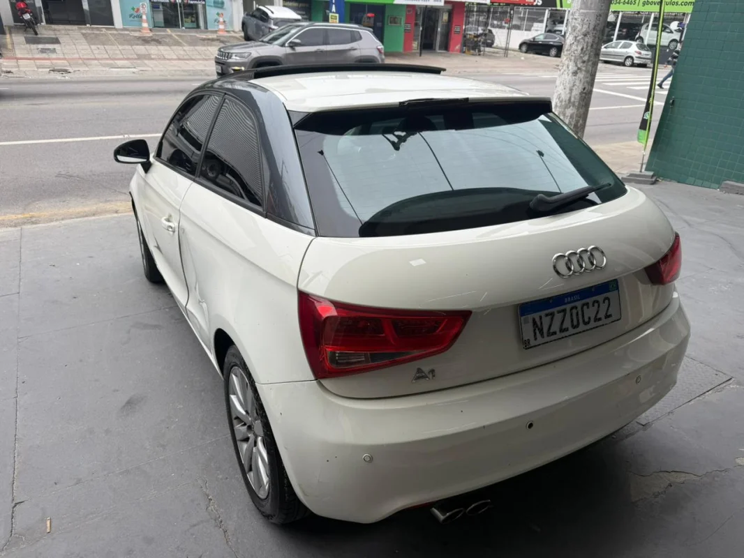 A1 Sport 1.4 TFSI COMPLETO AUTOMÁTICO 2P 2012 - Imagem 3