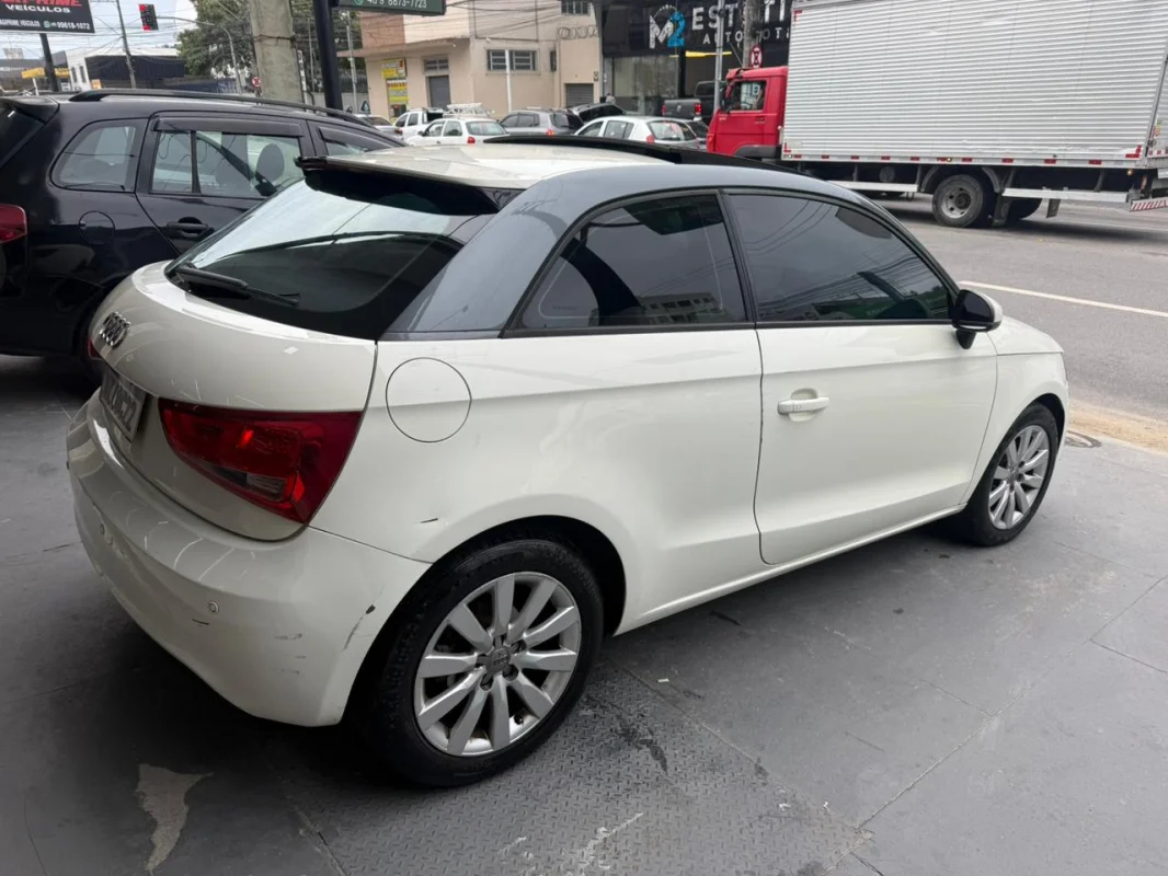 A1 Sport 1.4 TFSI COMPLETO AUTOMÁTICO 2P 2012 - Imagem 5