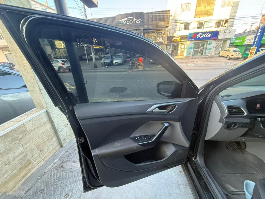 Tcross comfortline 1.0 TURBO completo automático 2021 - Imagem 13