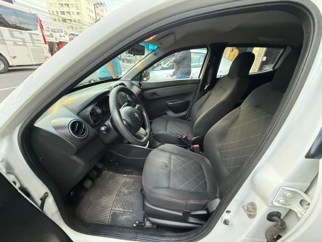 Kwid ZEN 1.0 completo manual 2020 - Imagem 10