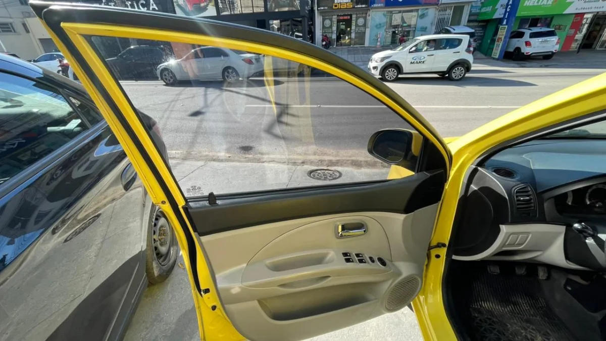Picanto EX 1.0 Flex Mec. 2010 - Imagem 13
