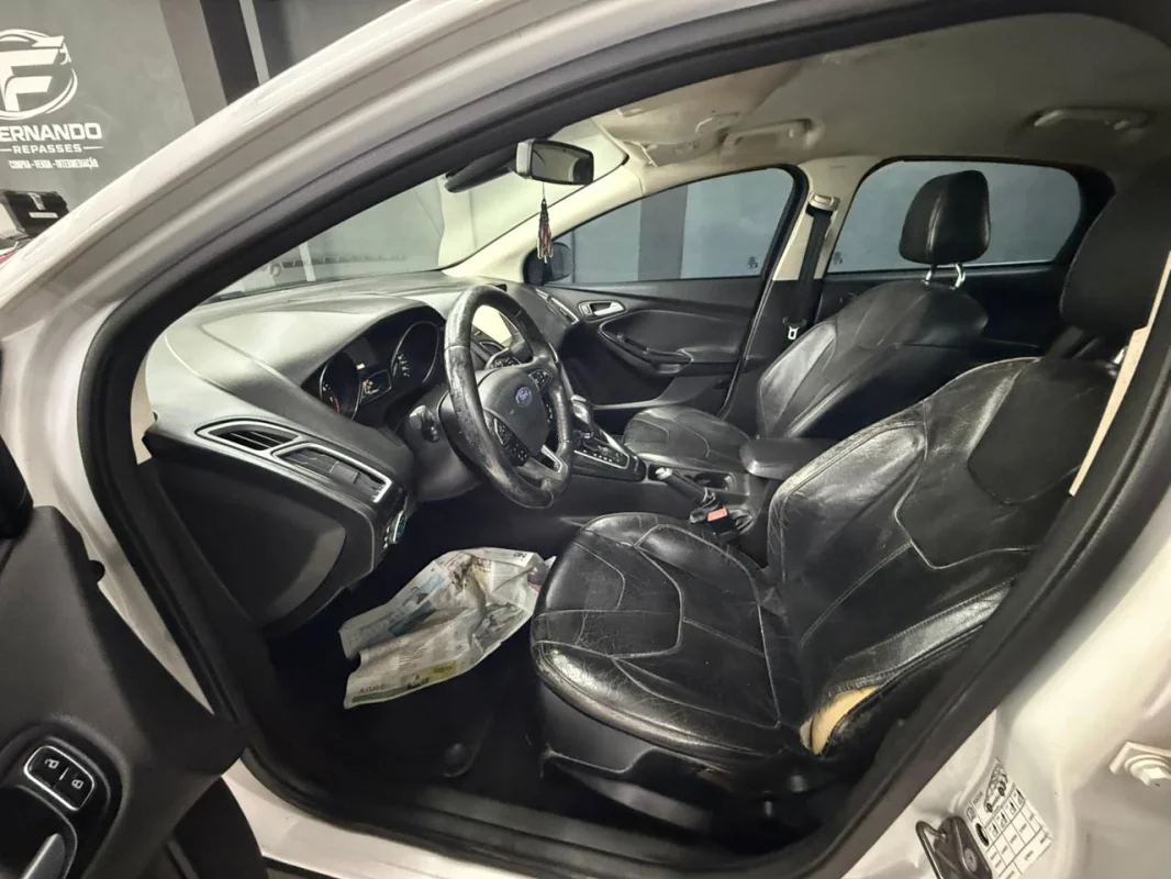 Focus Titanium 2.0 completo automático 2016 - Imagem 9