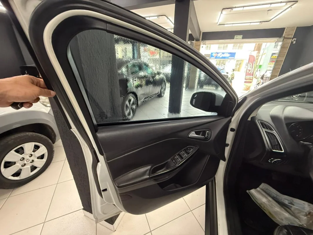 Focus Titanium 2.0 completo automático 2016 - Imagem 12
