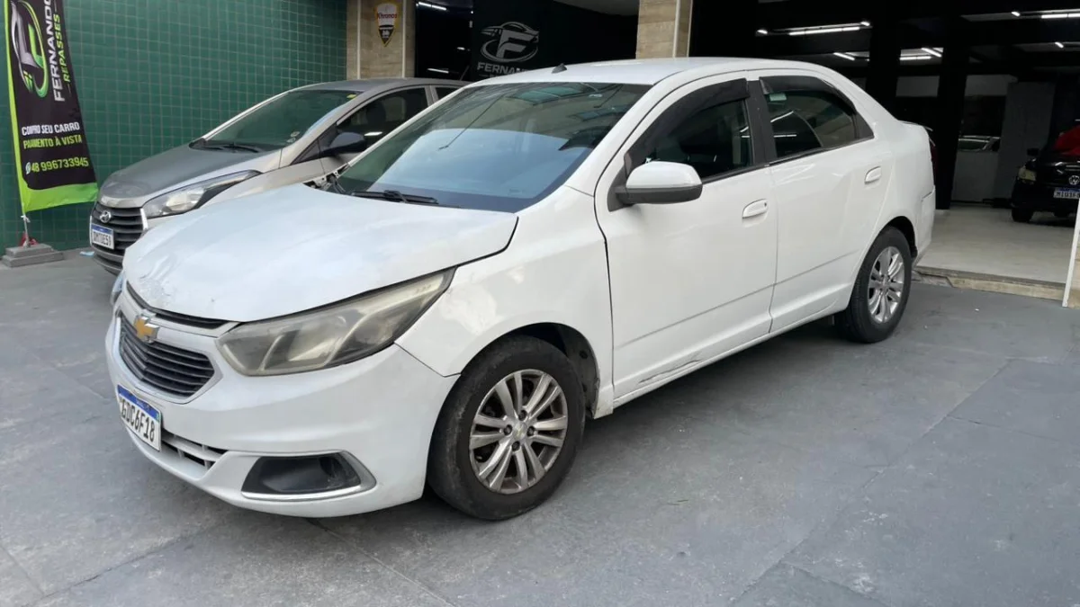 COBALT LTZ 1.8 Flex GNV Mec. 2017 - Imagem 4