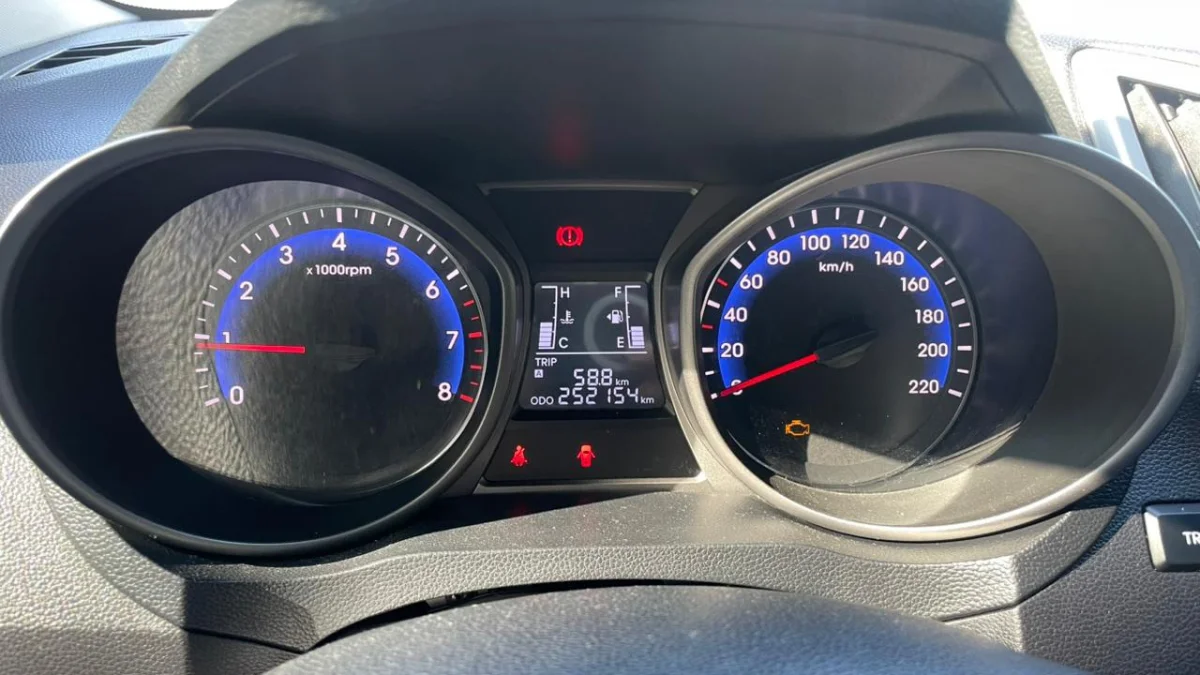 HB20 Unique 1.0 Flex GNV Mec. 2019 - Imagem 9