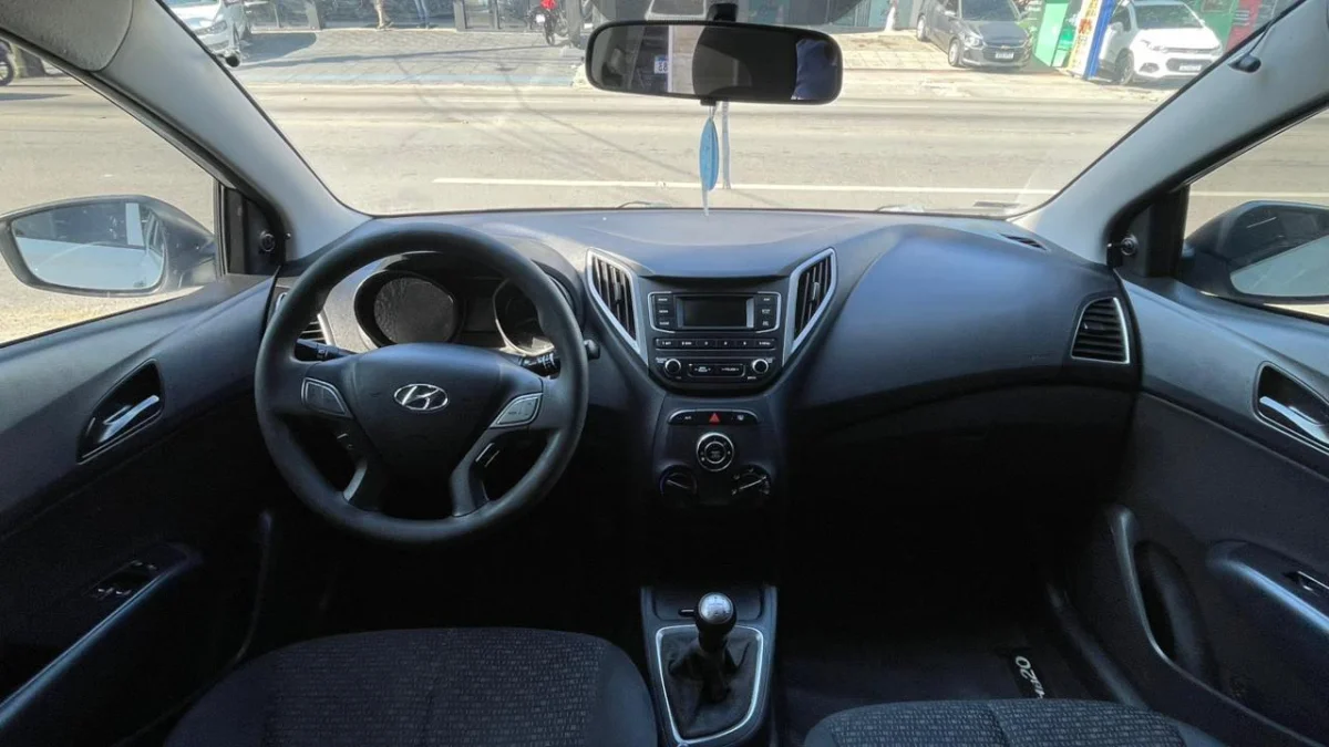 HB20 Unique 1.0 Flex GNV Mec. 2019 - Imagem 7