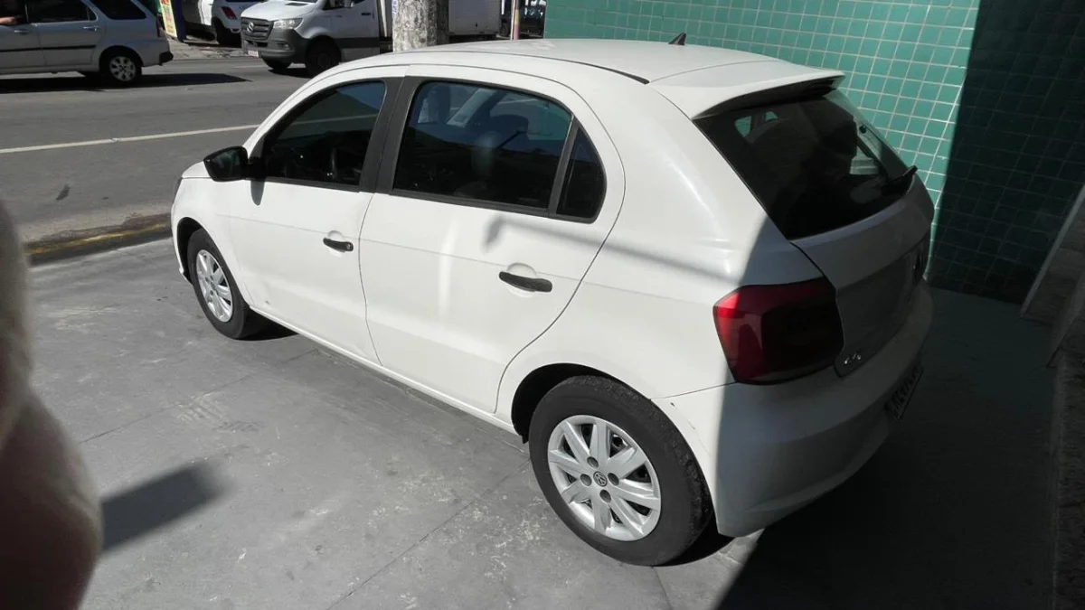 Gol 1.0 Flex Completo Mec. 2022 - Imagem 3