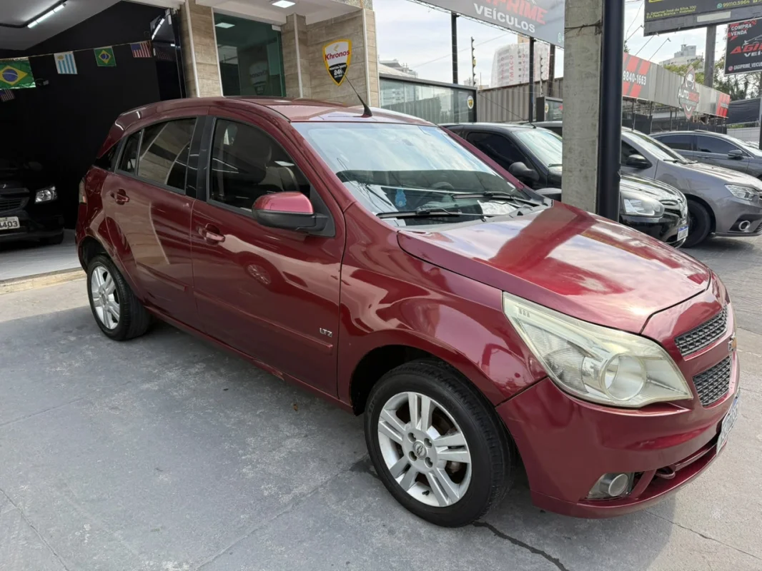 Agile 1.4 LTZ completo manual 2011 - Imagem 1