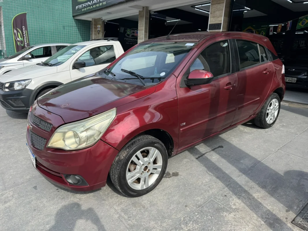 Agile 1.4 LTZ completo manual 2011 - Imagem 4