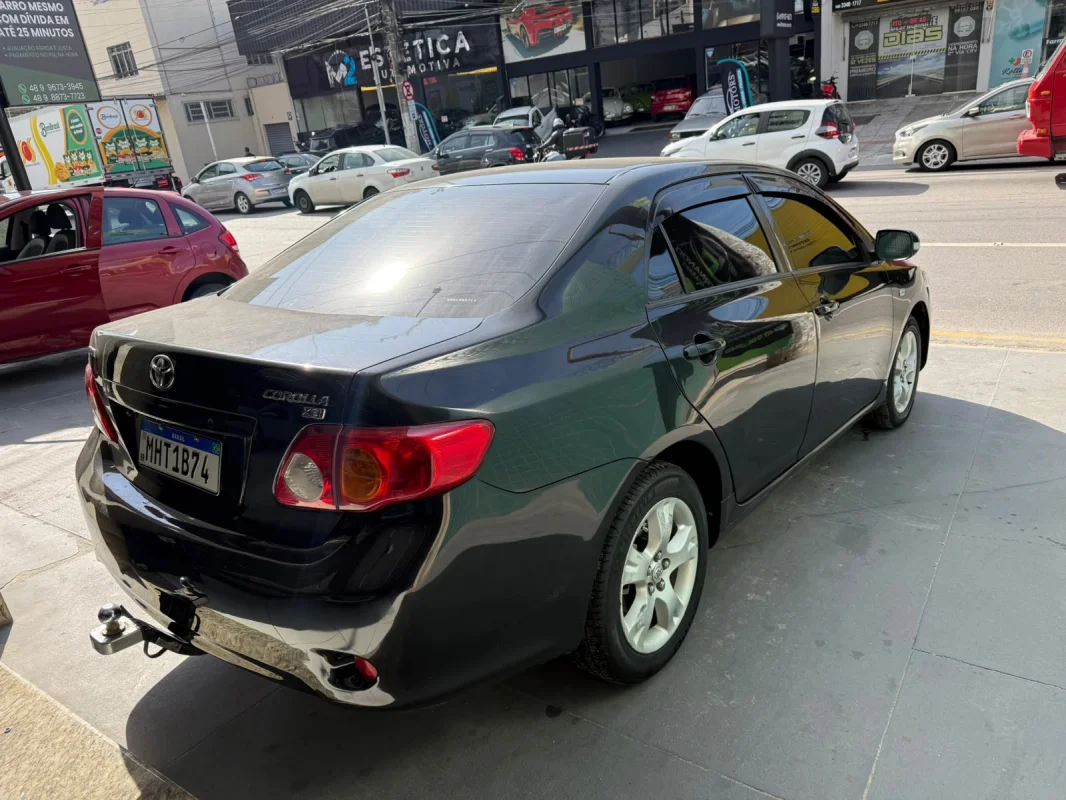 Corolla XEi 1.8 Completo Manual 2010 - Imagem 5