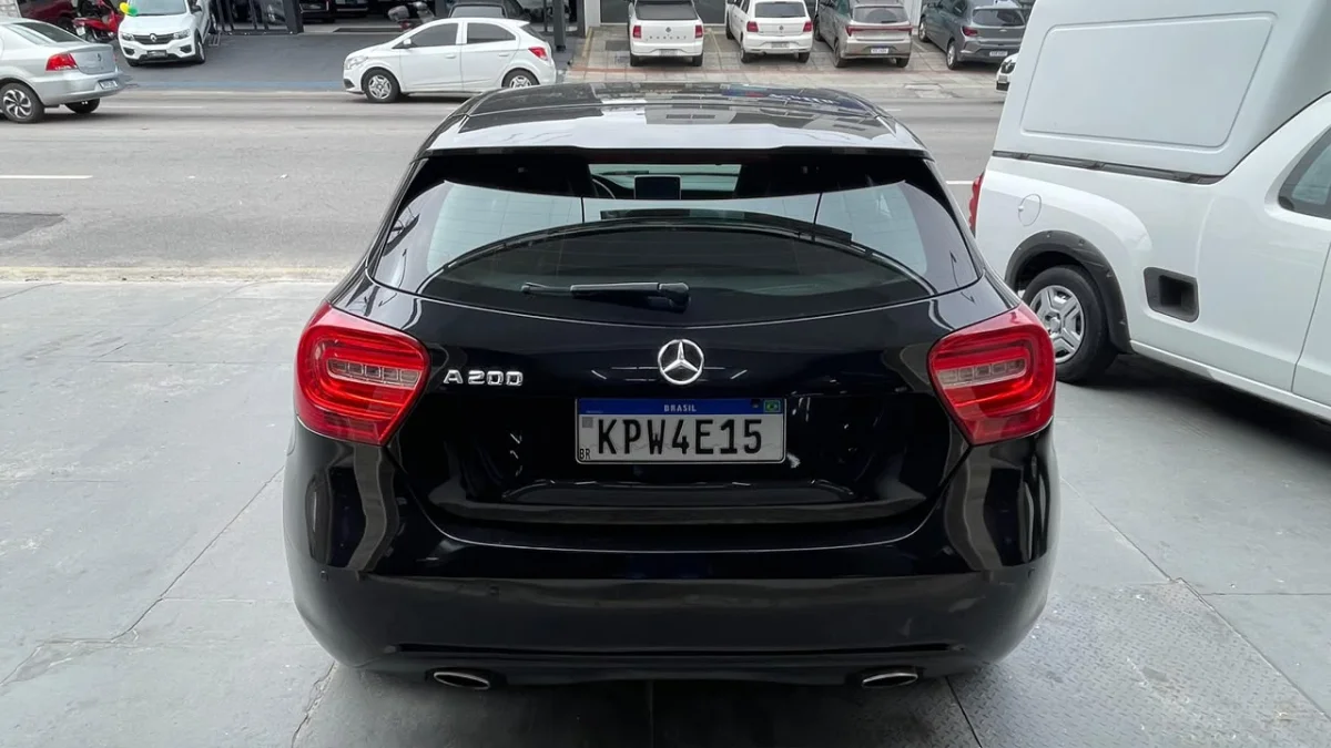 Mercedes Classe A 200 Urban 1.6 Aut. 2014 - Imagem 6
