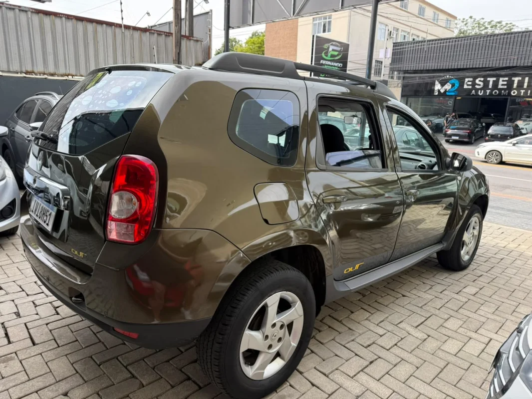 Duster expression 1.6 Completo Manual 2015 - Imagem 3