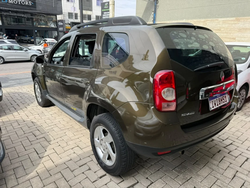 Duster expression 1.6 Completo Manual 2015 - Imagem 5