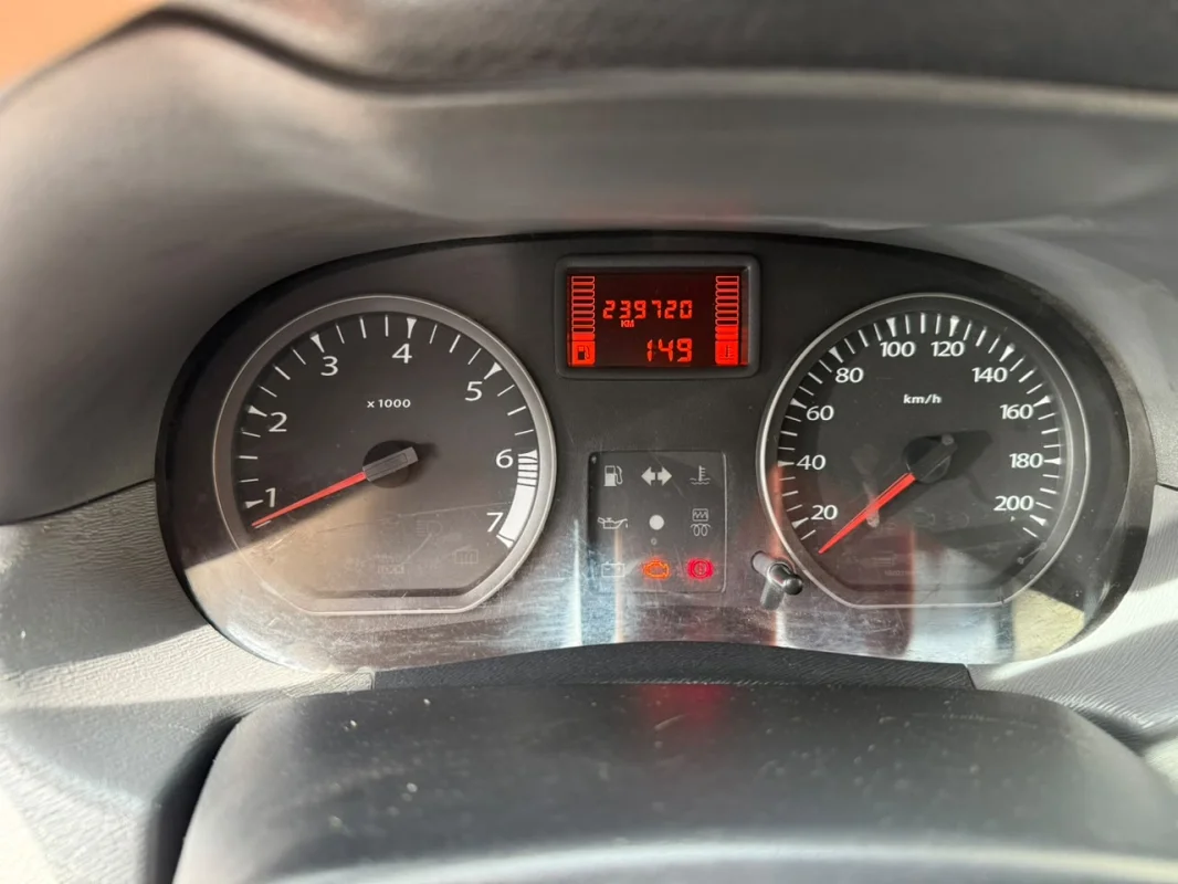 Duster expression 1.6 Completo Manual 2015 - Imagem 10