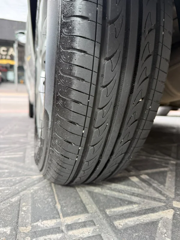 207 XR 1.4 Completo Manual 2013 - Imagem 12