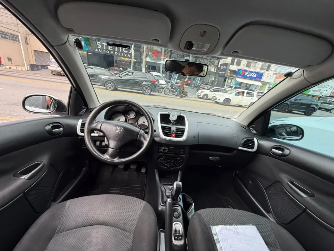 207 XR 1.4 Completo Manual 2013 - Imagem 7